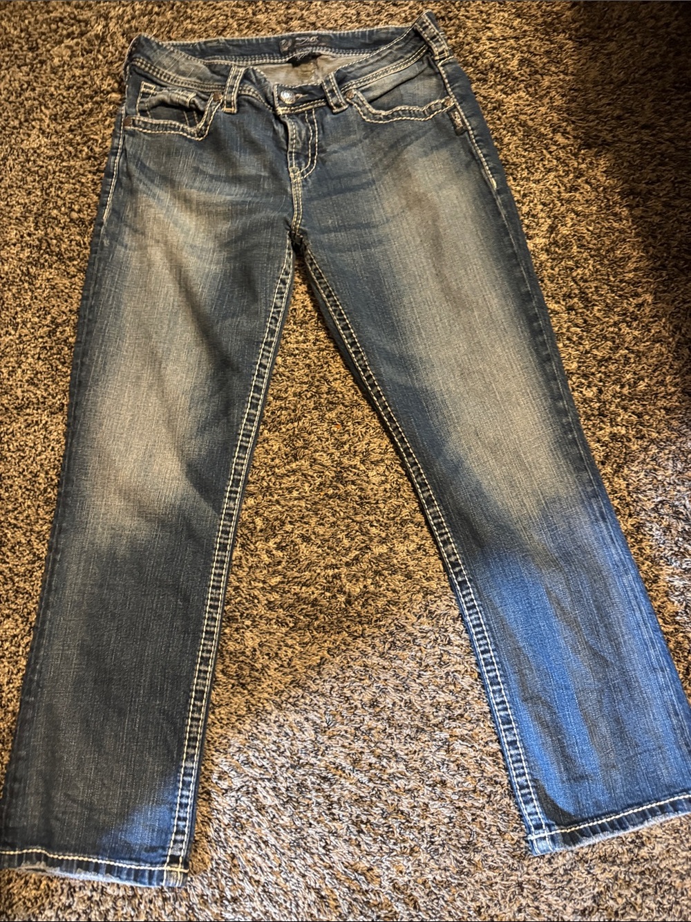 Women's Silver Brand Capri Blue Washed Jeans